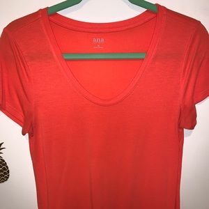 Coral t-shirt